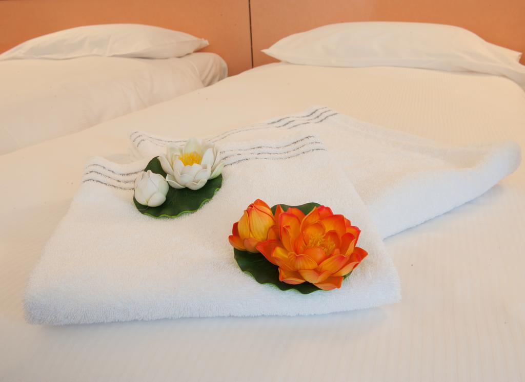 קיאסו Hotel Bahnhof Haus מראה חיצוני תמונה